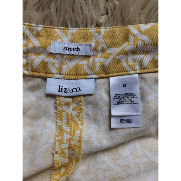 Liz & Co Women's 12 Cropped Ankle Capri Pants Yellow White Print High Waisted - Picture 4 of 8
